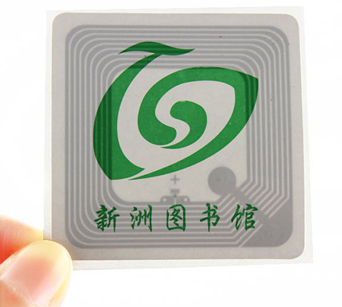 RFID標簽在圖書館的應用比傳統(tǒng)條碼標簽使用更快捷，高效